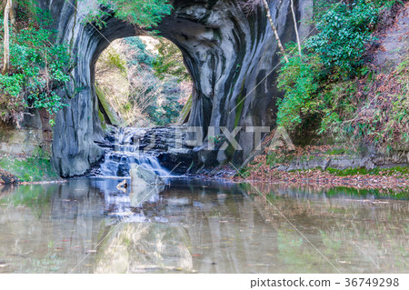 [千葉]野三藏瀑布 36749298