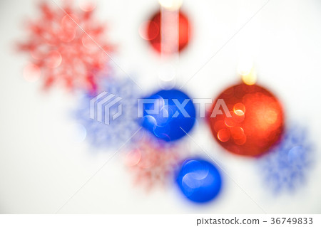 Christmas defocused festive background 36749833
