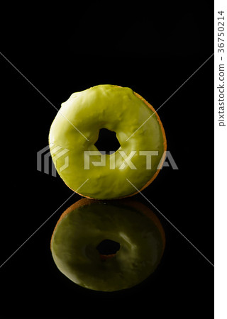 Donuts 36750214