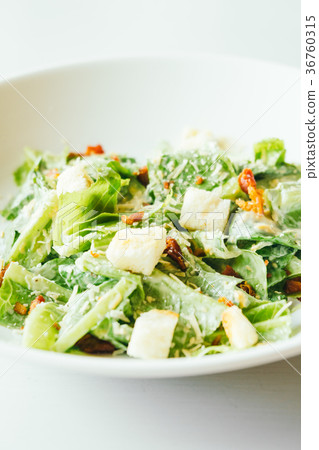 Grilled caesar salad Grilled caesar salad 36760315