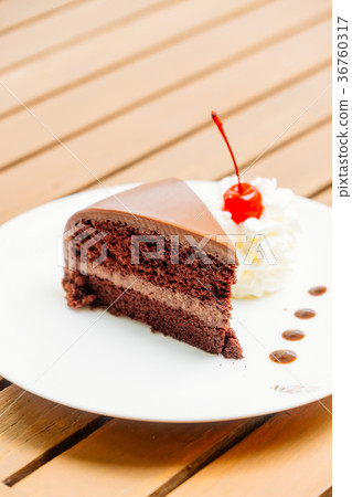 Chocolate cake Chocolate cake 36760317