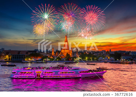 Fireworks at Wat arun and cruise ship Fireworks at Wat arun and cruise ship 36772616