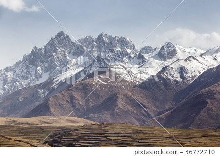 Beautiful landscape snow mountain Beautiful landscape snow mountain 36772710