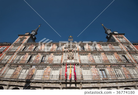 Beautiful facade of old building in Madrid, Spain. Beautiful facade of old building in Madrid, Spain. 36774180