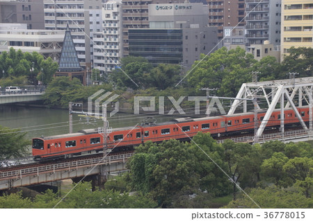 Osaka cyclic line 201 series train Osaka cyclic line 201 series train 36778015