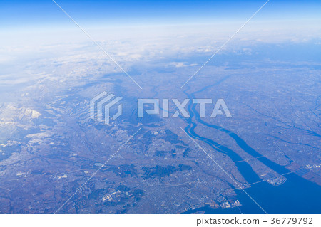 從伊勢灣上面的木曾三河河口鳥瞰圖 從伊勢灣上面的木曾三河河口鳥瞰圖 36779792