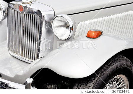 Historic Car Vintage Car Headlights Historic Car Vintage Car Headlights 36783471