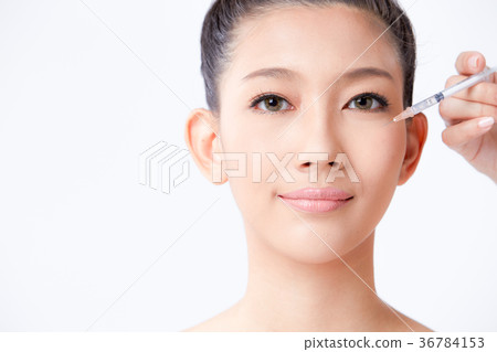 Beautiful woman on isolated White background 36784153