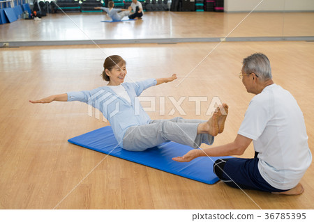 Gym active senior exercise image 36785395