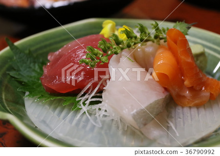 sashimi	 36790992