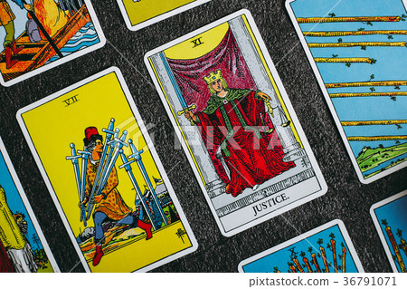 Tarot card, horoscope 36791071