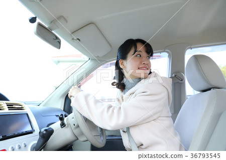 Girl driving Girl driving 36793545