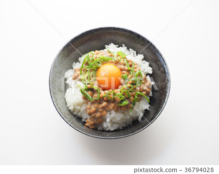 納豆飯用雞蛋和蔥 納豆飯用雞蛋和蔥 36794028