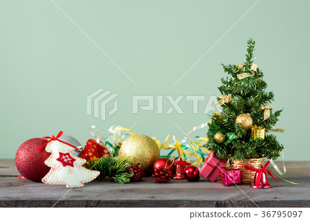 Christmas backgrounds 2018 36795097