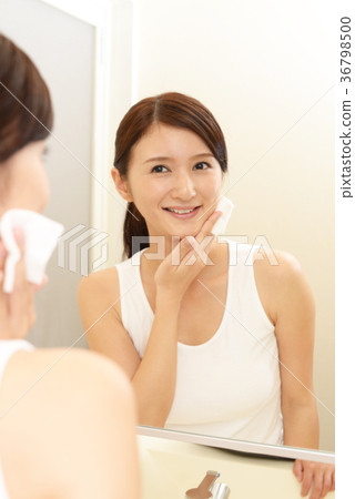 女性皮膚護理 女性皮膚護理 36798500