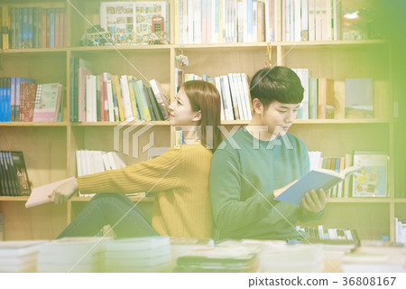 Lovers,couple,date 36808167