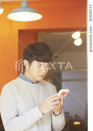 Young man, college student, life 36808531