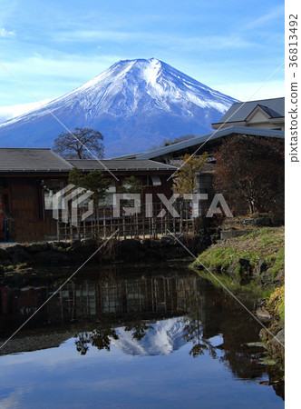 從Oshino Hakkai觀看富士山 36813492