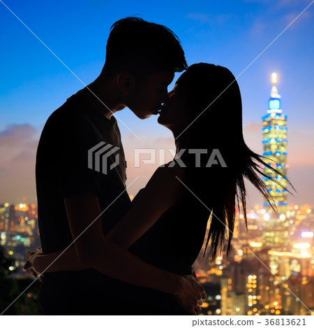 silhouette of couple silhouette of couple 36813621