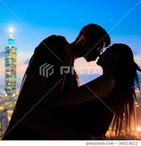 silhouette of couple silhouette of couple 36813622