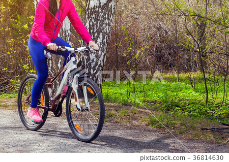 Close-up of a young woman riding Close-up of a young woman riding 36814630