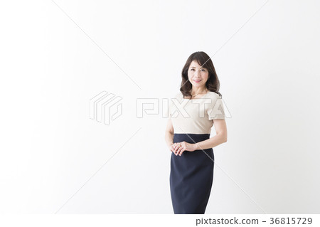 Middle female standing pose 36815729