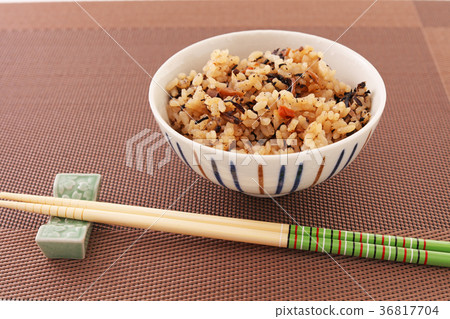 Juicy of traditional Okinawan cuisine Juicy of traditional Okinawan cuisine 36817704