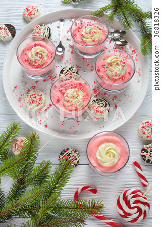 no bake Cheesecake Mousse, top view no bake Cheesecake Mousse, top view 36818326