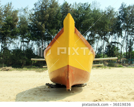 Old Fishing boat on the beach 36819836