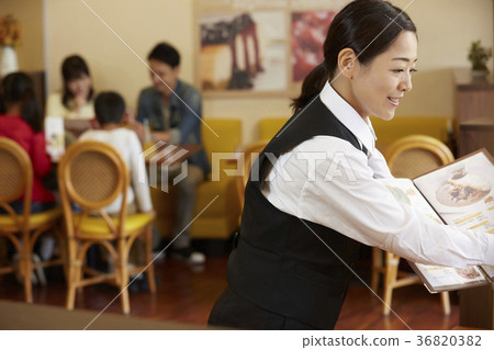 A family restaurant clerk who works 36820382