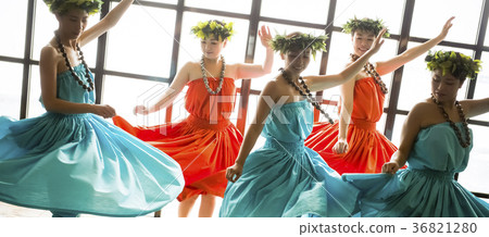 Hula dancer dance 36821280