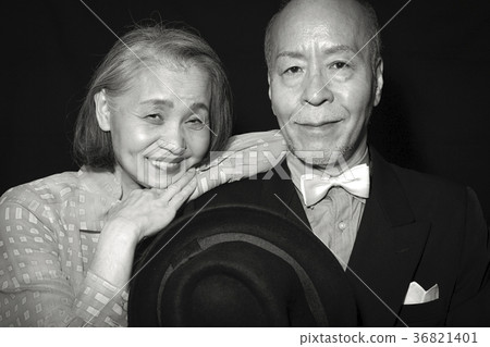 Senior portrait monochrome Senior portrait monochrome 36821401