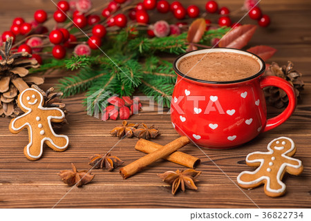 hot chocolate, gingerbread cookies decorated 36822734
