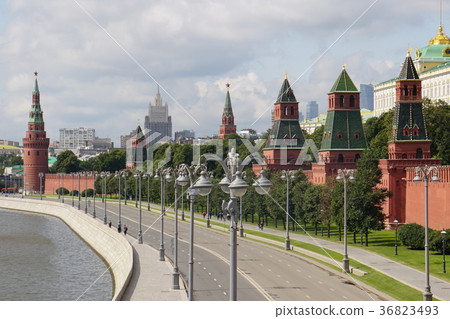 Russia, the Kremlin wall Russia, the Kremlin wall 36823493