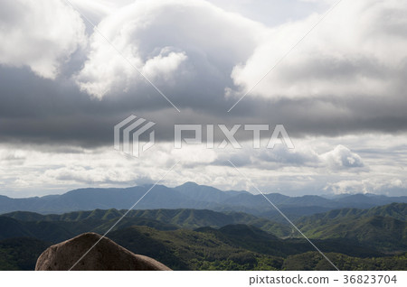 慶南，Hacchun，Hwangmae山 36823704