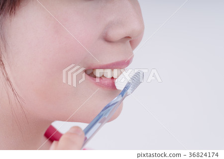Toothbrush image 36824174