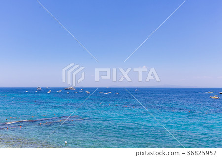 Capri blue sea 3 36825952