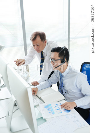 Discussing stock market data Discussing stock market data 36827164