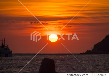 Sunset, Ulleung-gun, Gyeongbuk 36827804