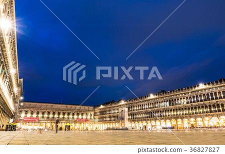 Venice San Marco Square 36827827