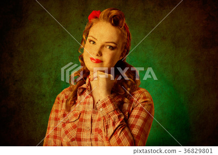 Pretty pinup girl in retro vintage 50's style Pretty pinup girl in retro vintage 50's style 36829801
