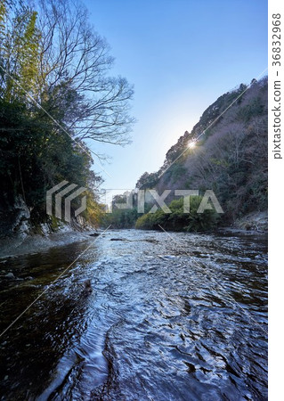 Chiba Prefecture Chivanian Geomagnetic Inversion Layer 36832968