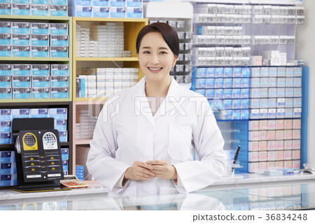 女，配鏡師，配鏡師 36834248