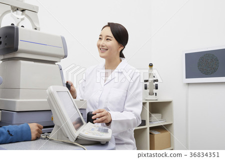 兒童,眼科,配鏡師 兒童,眼科,配鏡師 36834351