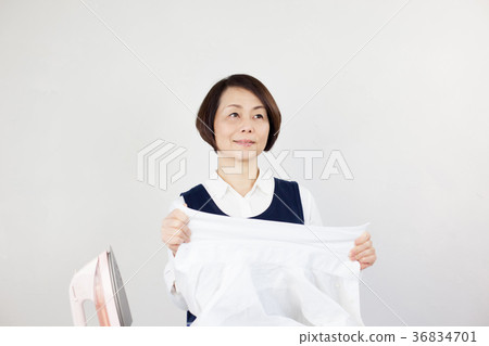 Middle female to iron Middle female to iron 36834701