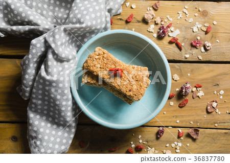 Granola bar in bowl Granola bar in bowl 36837780