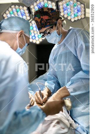 Abdominal operation process 36852909