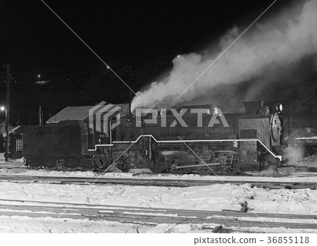 Steam locomotive at night 36855118