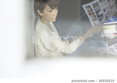 自由職業者的女性形象 36856819