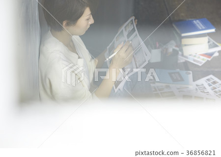 自由職業者的女性形象 36856821